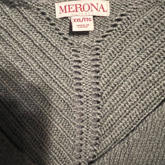 Merona Gray V-Neck Sweater Classic Knit - Picture 2 of 4